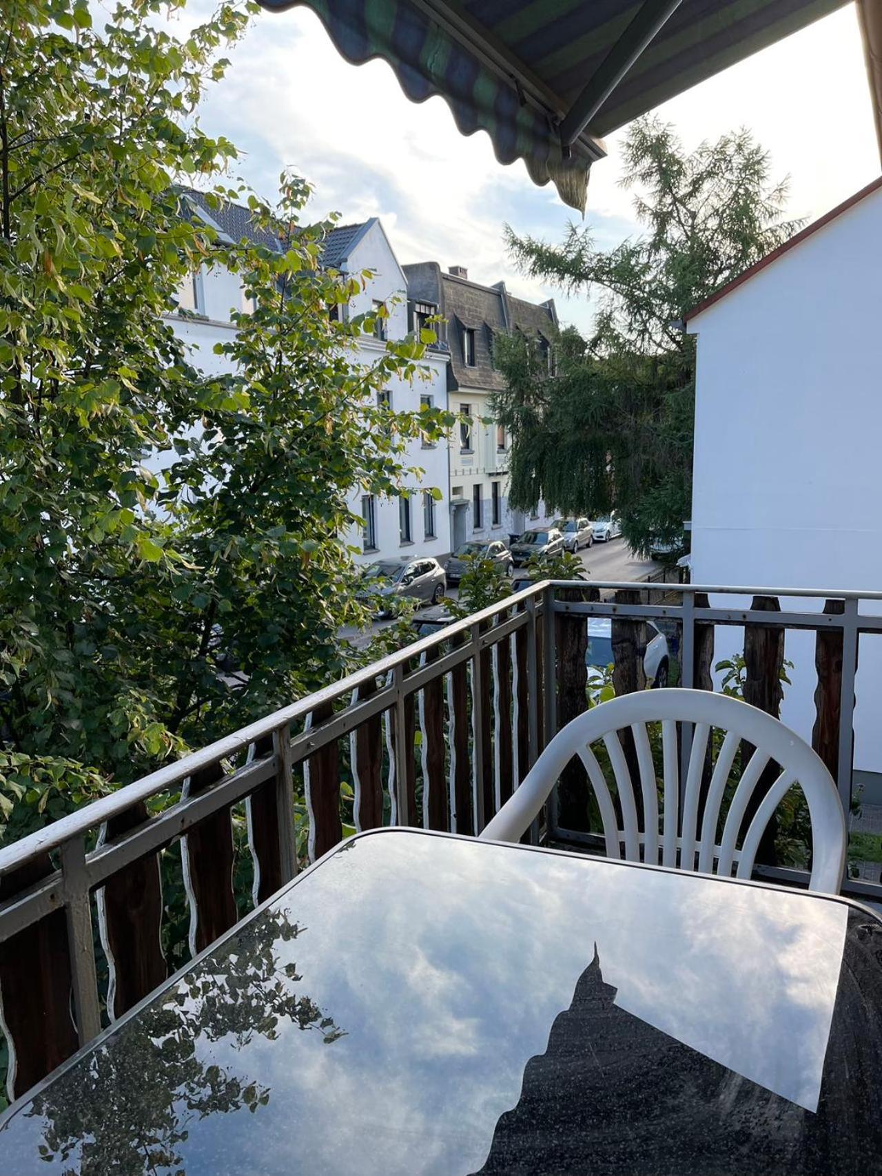 Duesseldorf Messe And Airport, 2-Bedroom Apartment With Kitchen And Garden Duisburg Exterior photo